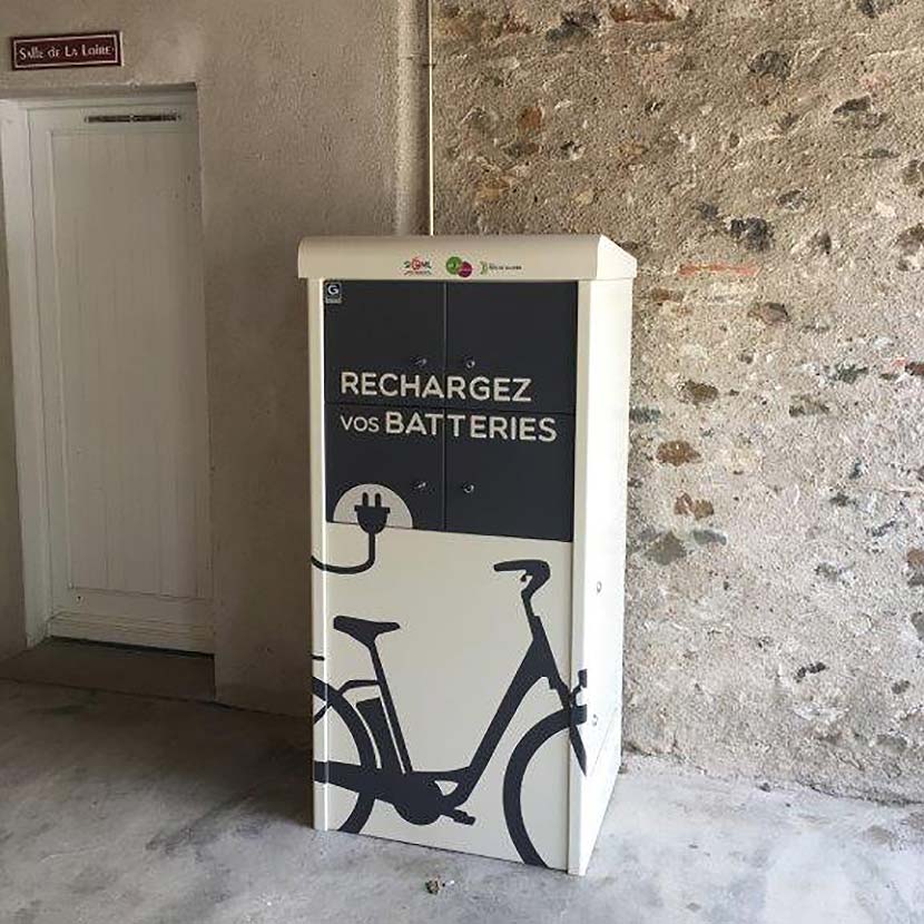 Armoires de recharge connectées