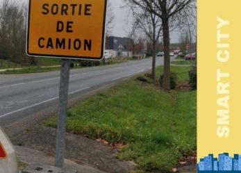 Un capteur de mouvement sur les panneaux de signalisation pour prévenir d’un accident