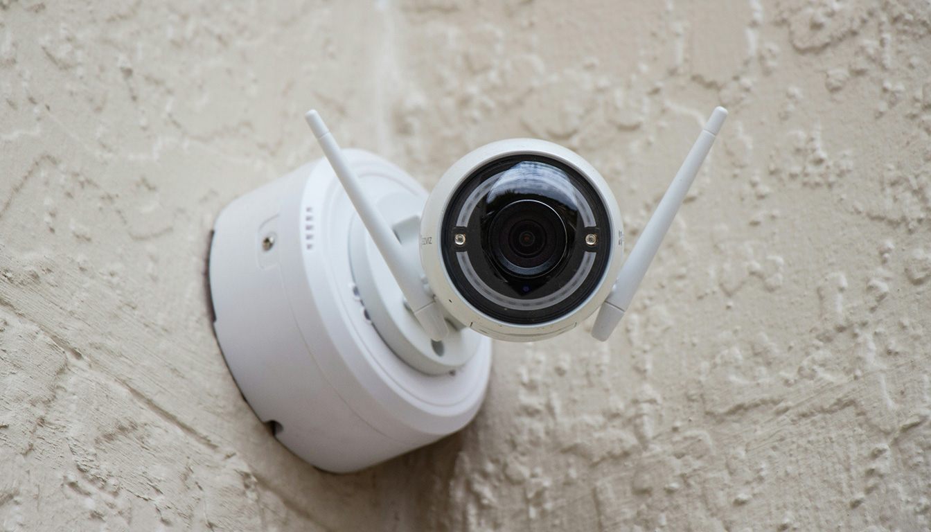 découvrez les étapes clés de la conception d'objet connecté, les choix techniques indispensables et les pièges courants à éviter pour réussir votre projet.