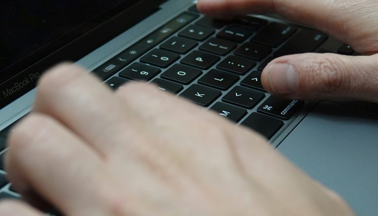 accédez facilement à votre messagerie yahoo mail, connectez-vous en toute sécurité et récupérez rapidement votre mot de passe en cas d'oubli.