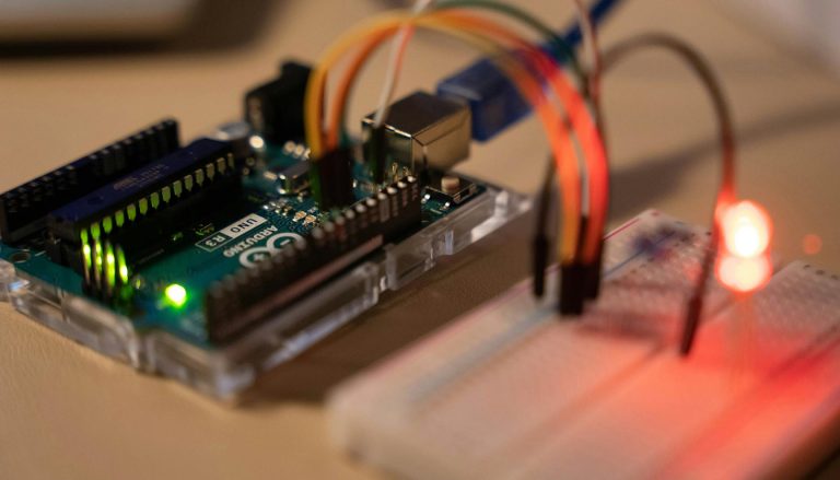 Arduino language quel langage de — carte Arduino avec LED