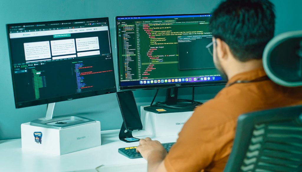 Découvrez les salaires moyens d'un ingénieur DevOps en fonction de l'expérience, du secteur et de la localisation. Guide complet pour comprendre la rémunération dans ce métier en pleine croissance.