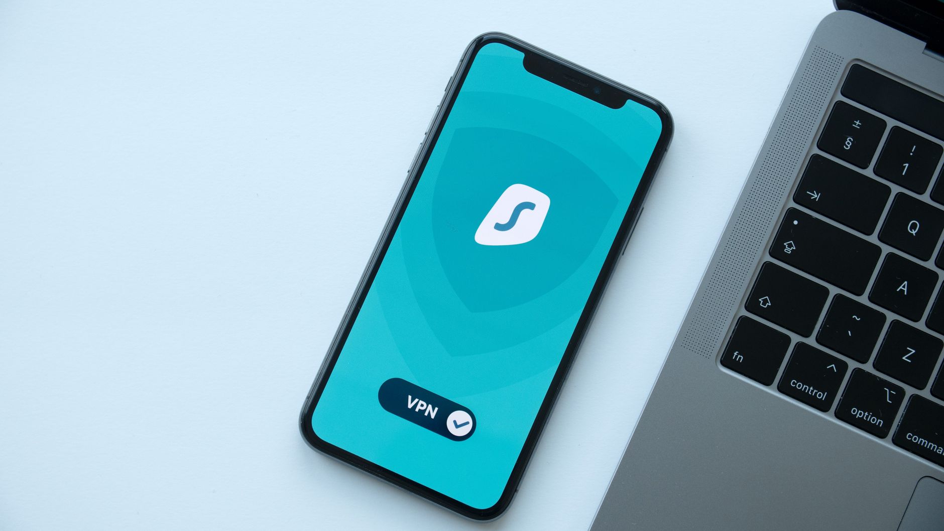 Free mVPN : un VPN gratuit intégré au réseau Free Mobile, pour quoi faire exactement ? — connexion VPN sur téléphone mobile